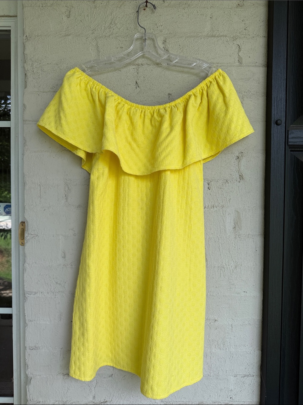 Cupcakes And Cashmere Lulu Yellow Ruffle Off the Shoulder Dress.Size Small - Picture 7 of 14
